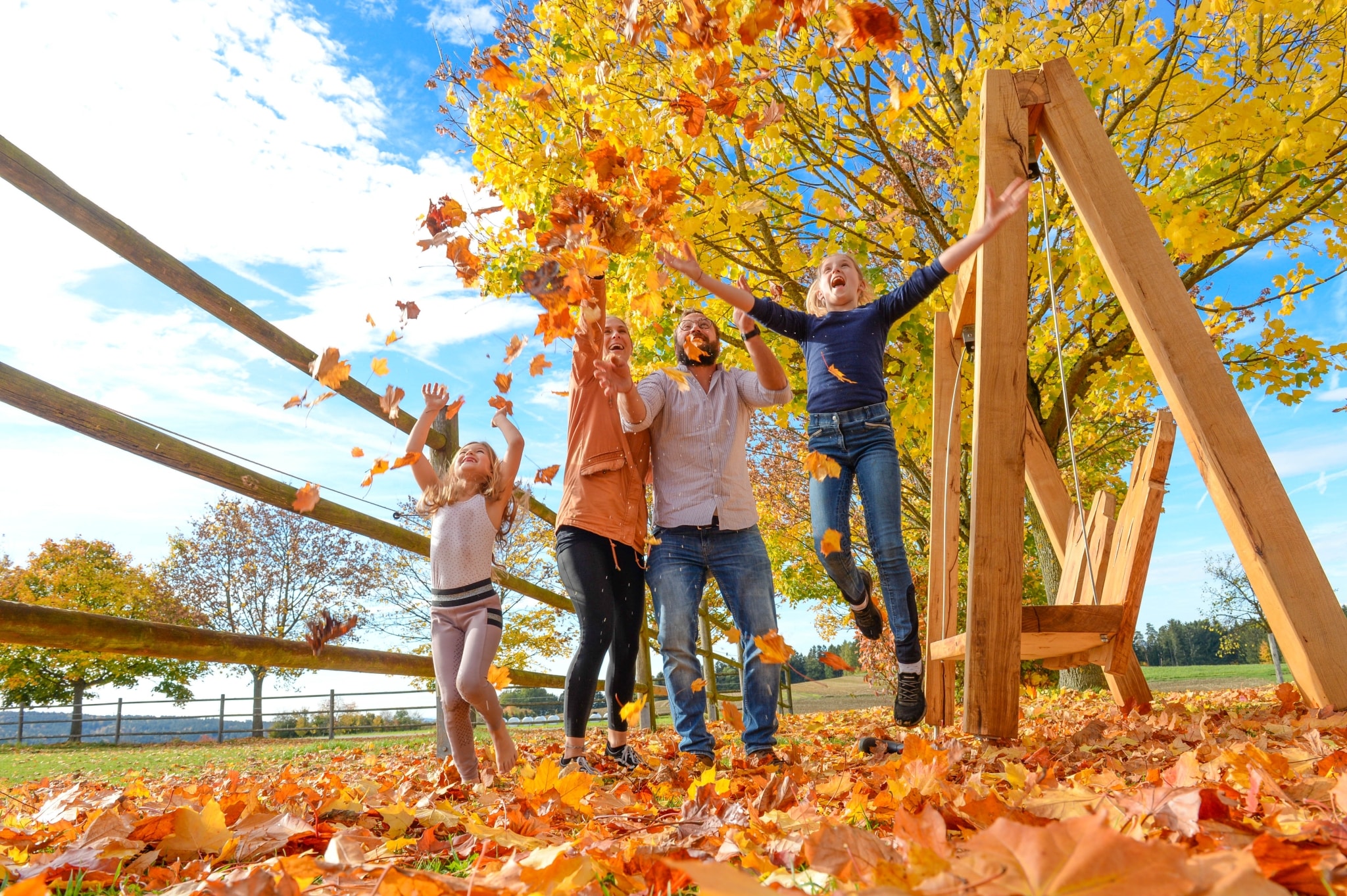 Familienzeit im Herbst genießen