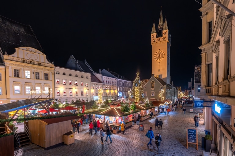 Weihnachtsmarkt in der Stadt Straubing